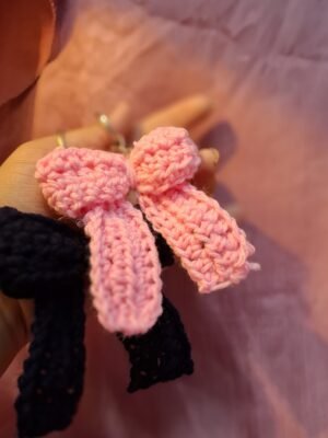 Bow keychain